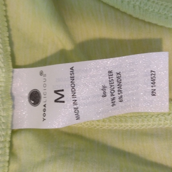 Yogalicious Tank top with tie back NWT Size M - Picture 6 of 6